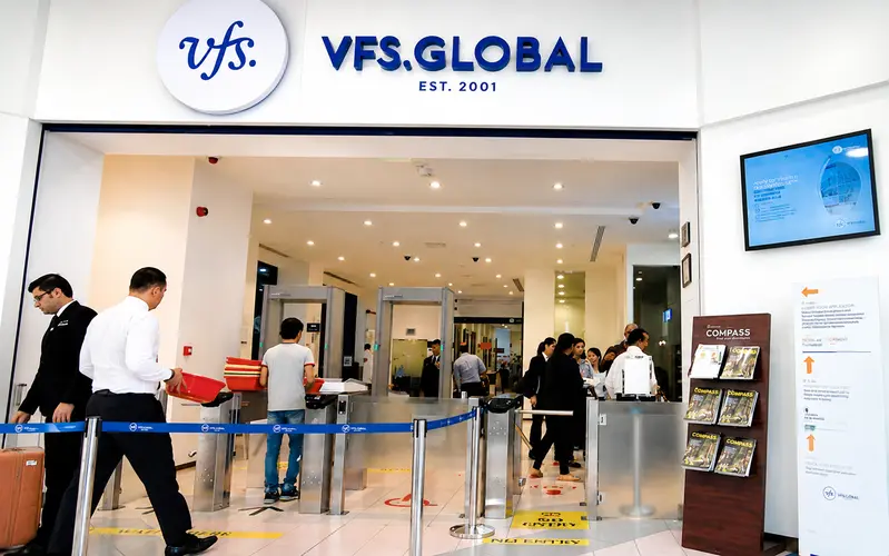 VFS Global là cầu nối giữa người xin visa và cơ quan lãnh sự nhằm giúp quá trình xử lý hồ sơ diễn ra thuận lợi