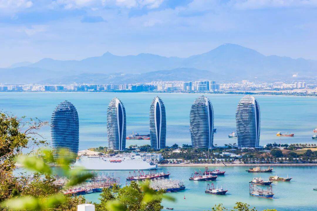 Trung Quốc áp dụng chính sách miễn visa đến đảo Hải Nam cho một số quốc gia